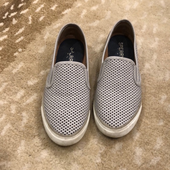 sperry seaside perfs